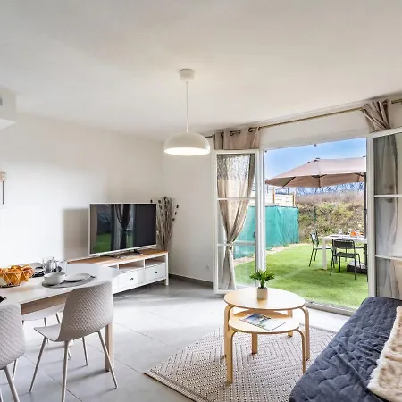 Domaine Des Fees By Interhome * Grimaud
