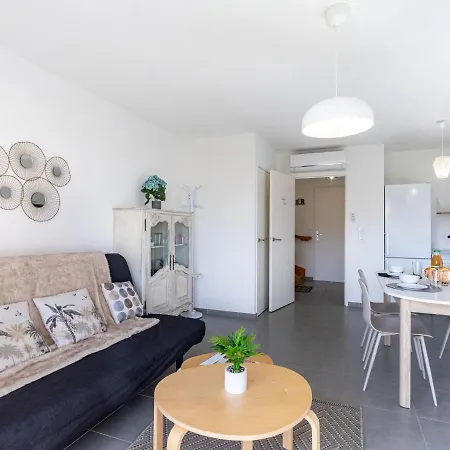Domaine Des Fees By Interhome Grimaud
